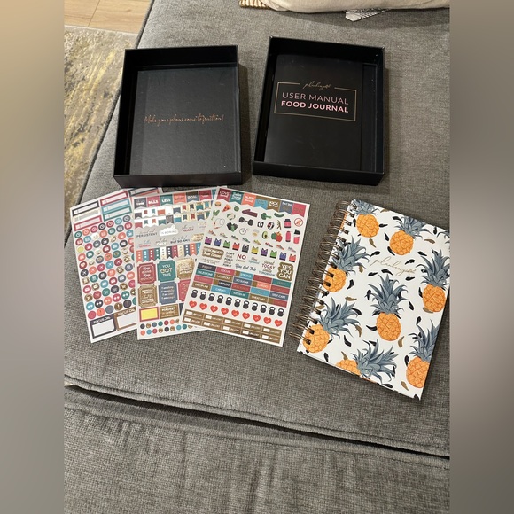 New Planberry Pineapple Design Food Journal - Picture 2 of 4